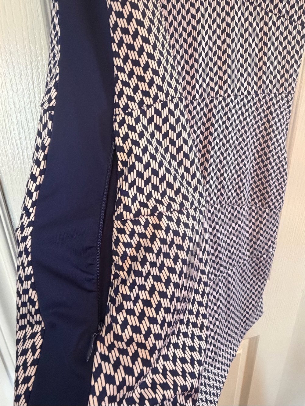 Golf - Tail Navy and White Sleeveless Geometric Shift Dress ideal for golf. - Picture 4 of 5